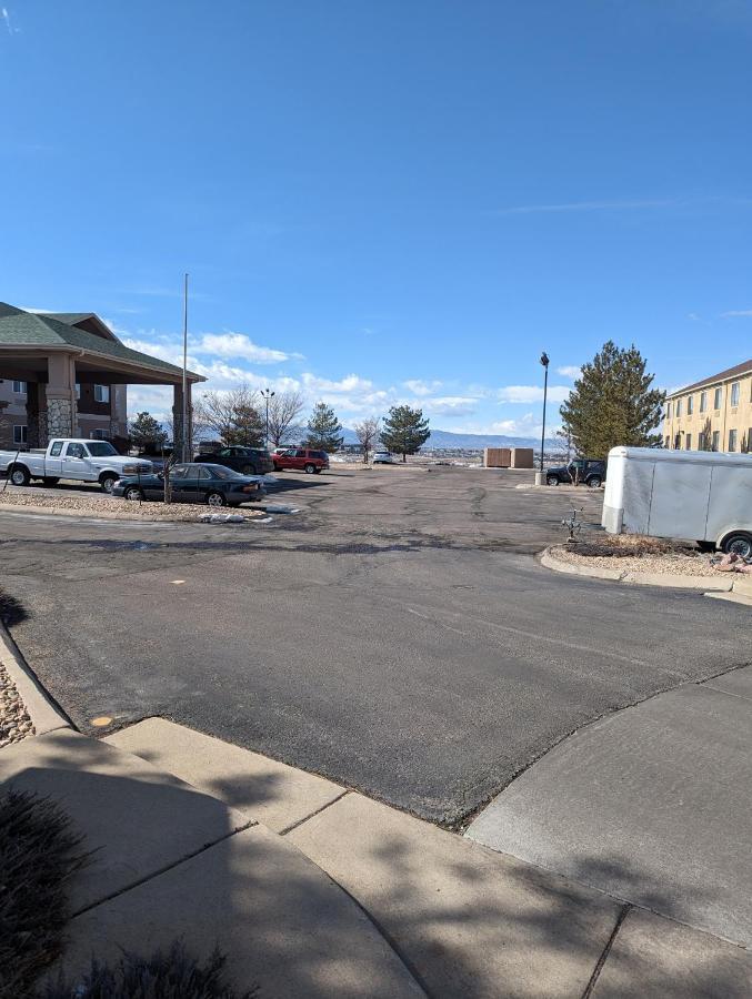 Days Inn & Suites By Wyndham Castle Rock Exteriér fotografie