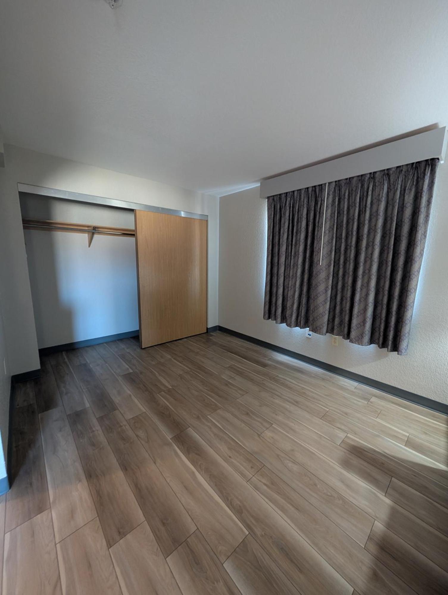 Days Inn & Suites By Wyndham Castle Rock Exteriér fotografie
