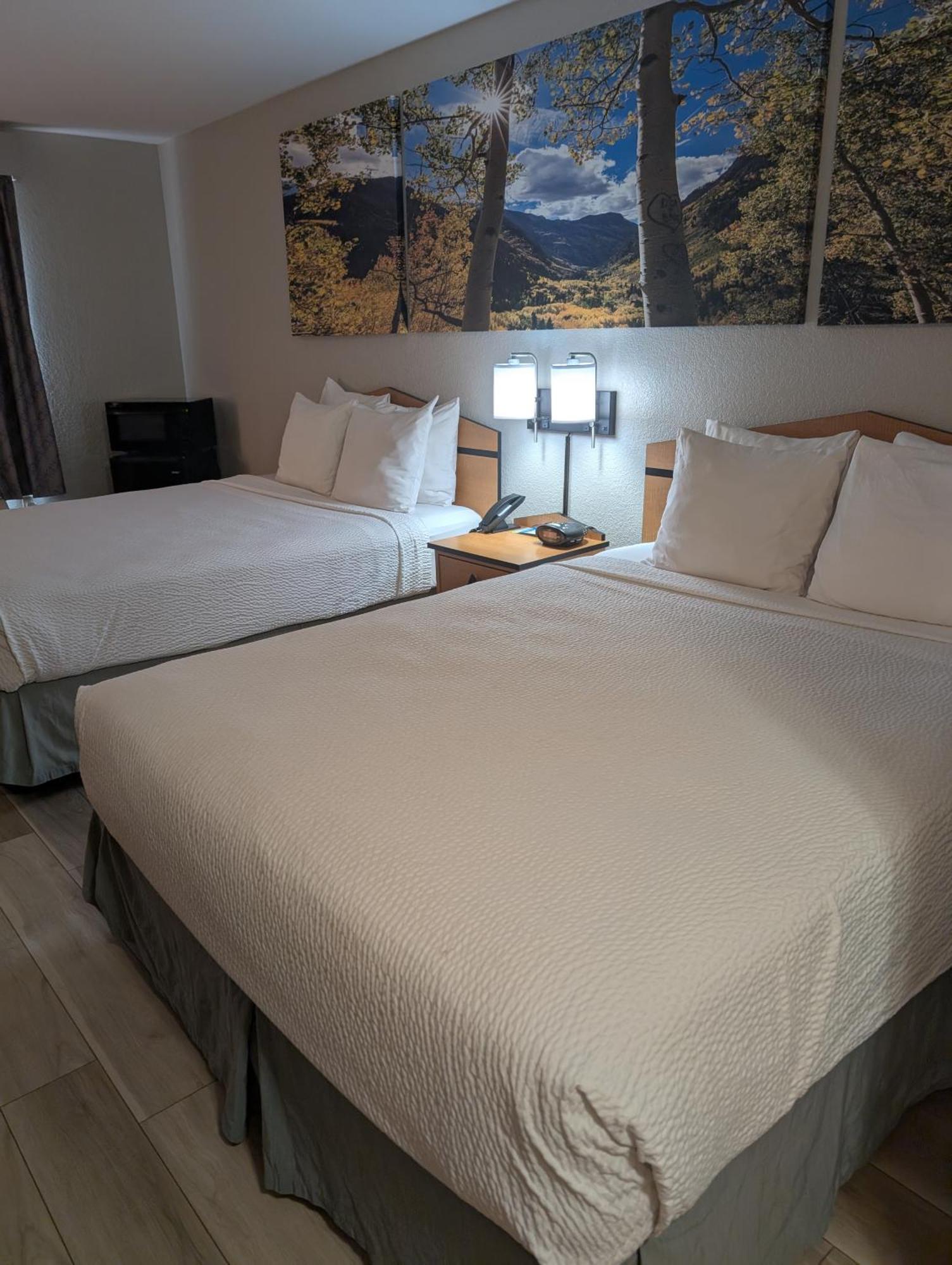 Days Inn & Suites By Wyndham Castle Rock Exteriér fotografie