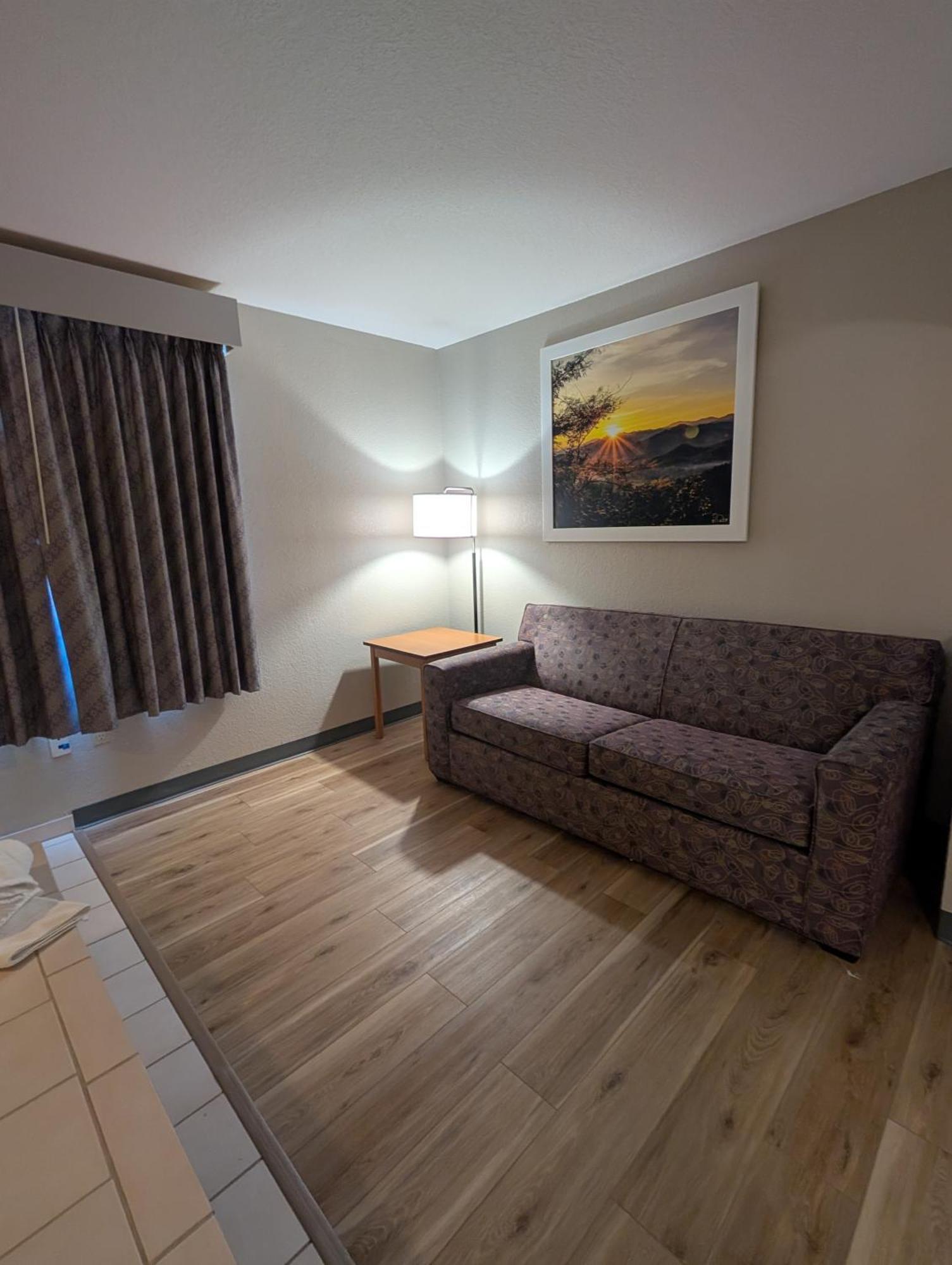 Days Inn & Suites By Wyndham Castle Rock Exteriér fotografie